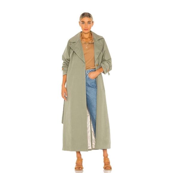 L'Academie Trench Coat in green